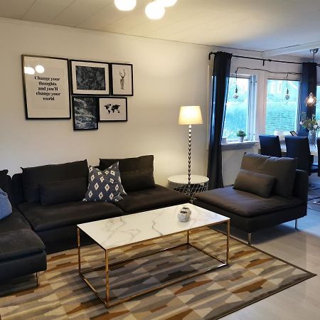 The White And Black House Villa Kalix Buitenkant foto